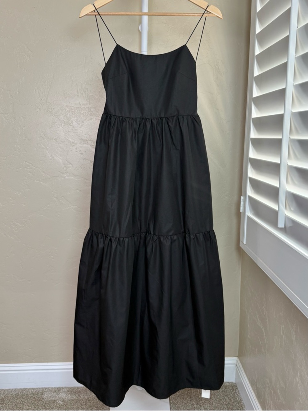 Sold - Picture 3 of 9